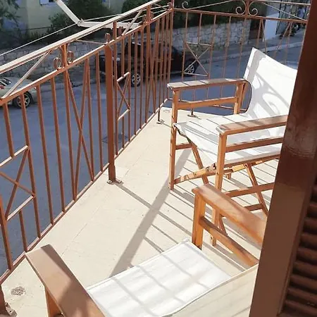 Tasias Apartments Lixouri Exterior photo
